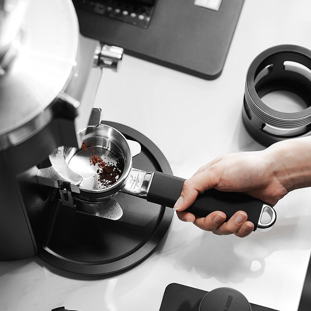 YU Series Unibody Bottomless Portafilter: 58mm